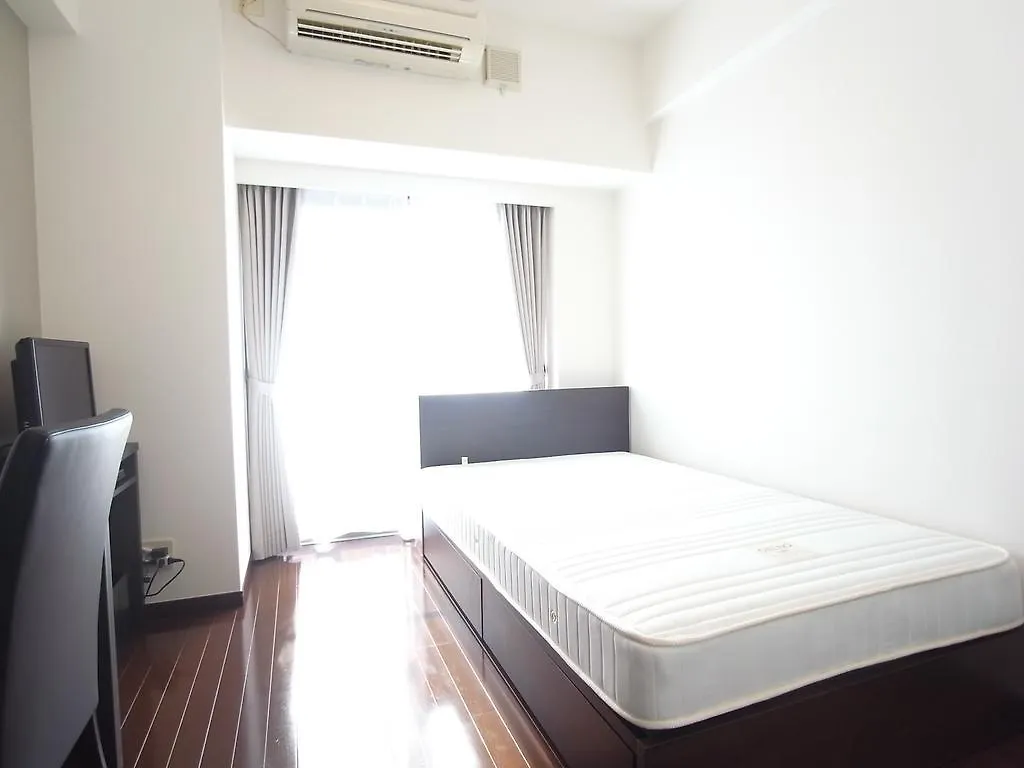Apartment Palace Studio Minami-Azabu Tokyo