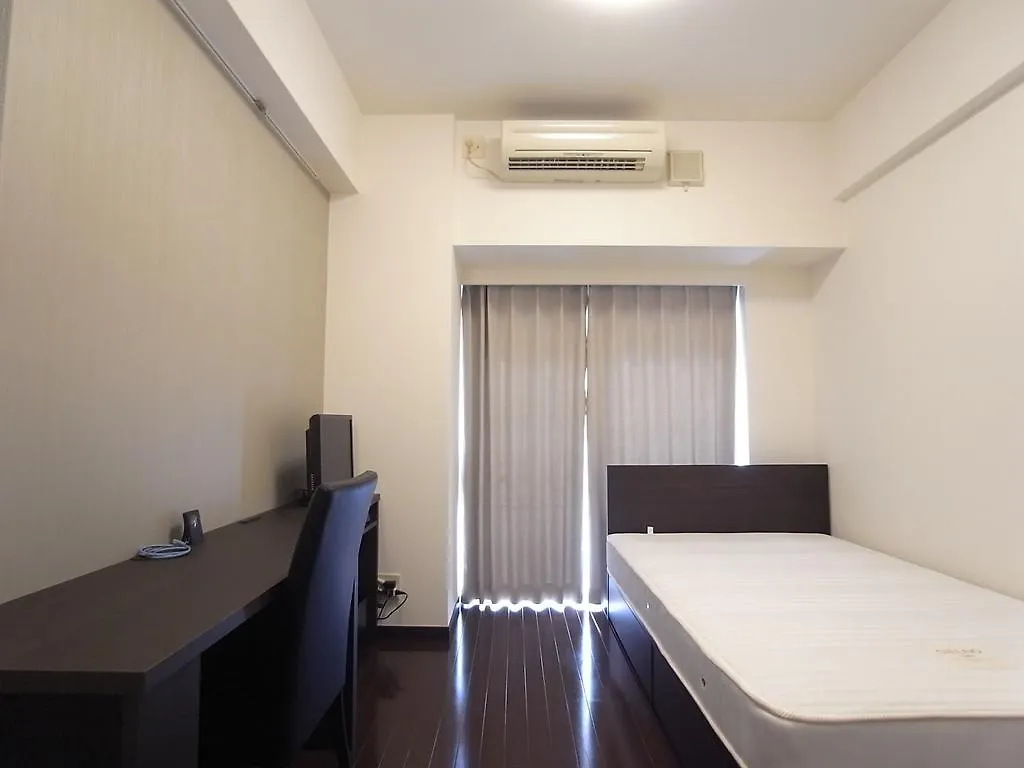Apartment Palace Studio Minami-Azabu Tokyo