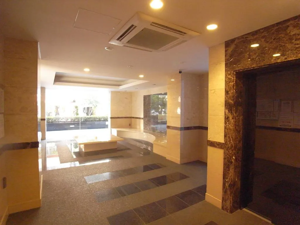 Palace Studio Minami-Azabu Tokyo Apartment