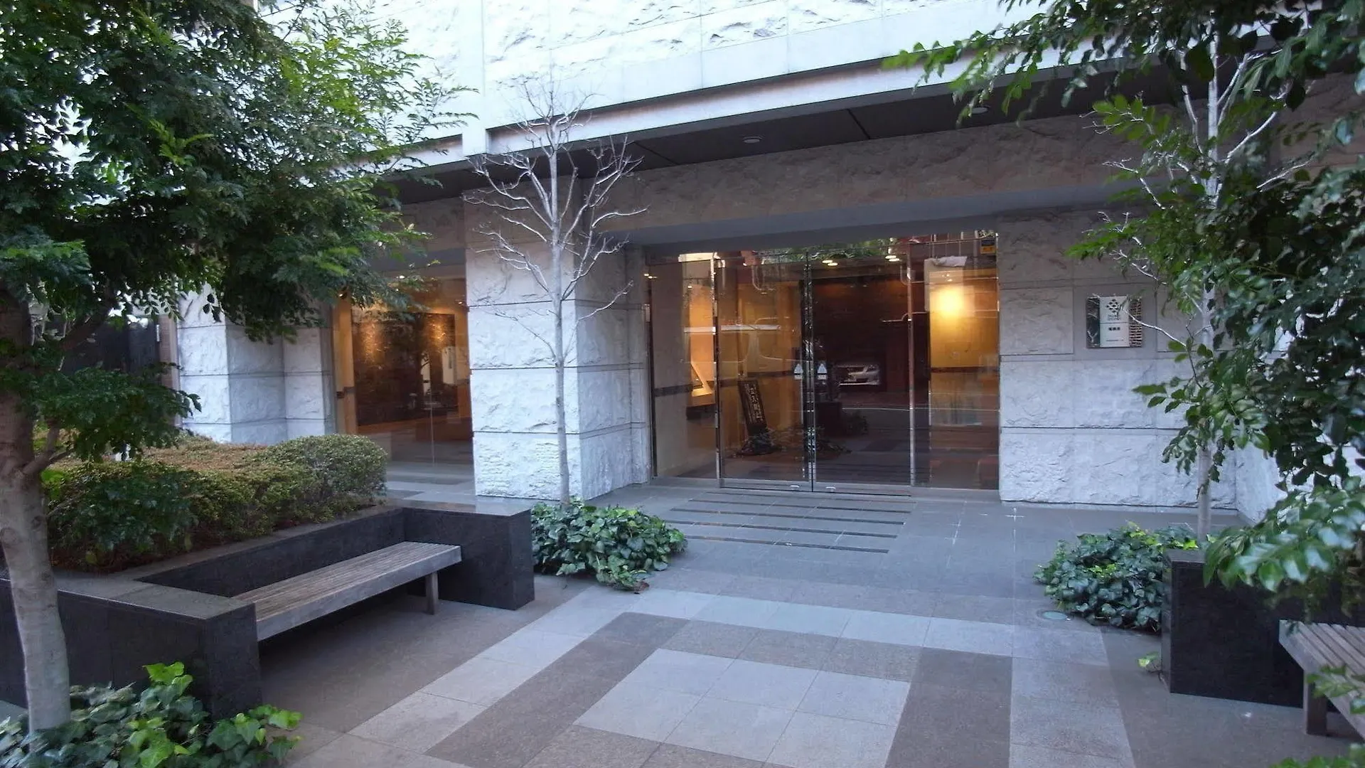 Palace Studio Minami-Azabu Tokyo